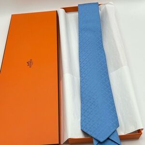 Hermes blue tie Faconnee New H tie with box and ribbon!